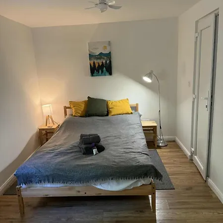 Voeroes Patak Apartmanhaz -red Creek Apartmant House Apartment *