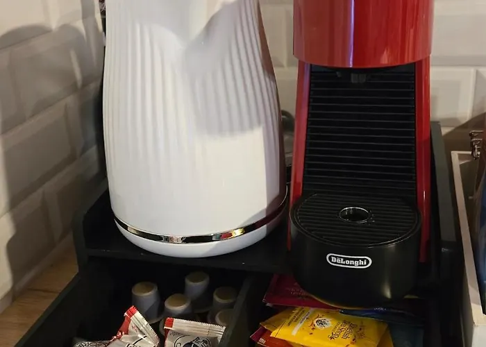 Voeroes Patak Apartmanhaz -red Creek Apartmant House דירה