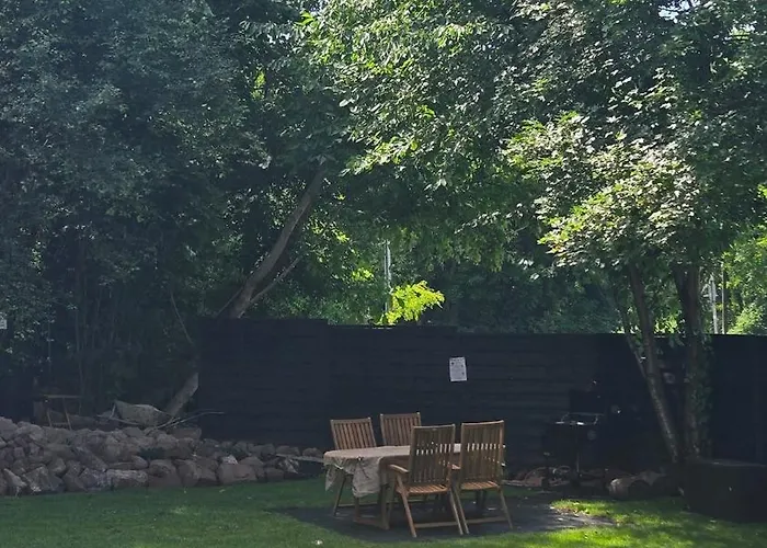 Apartment Voeroes Patak Apartmanhaz -red Creek Apartmant House Balatonfuzfo